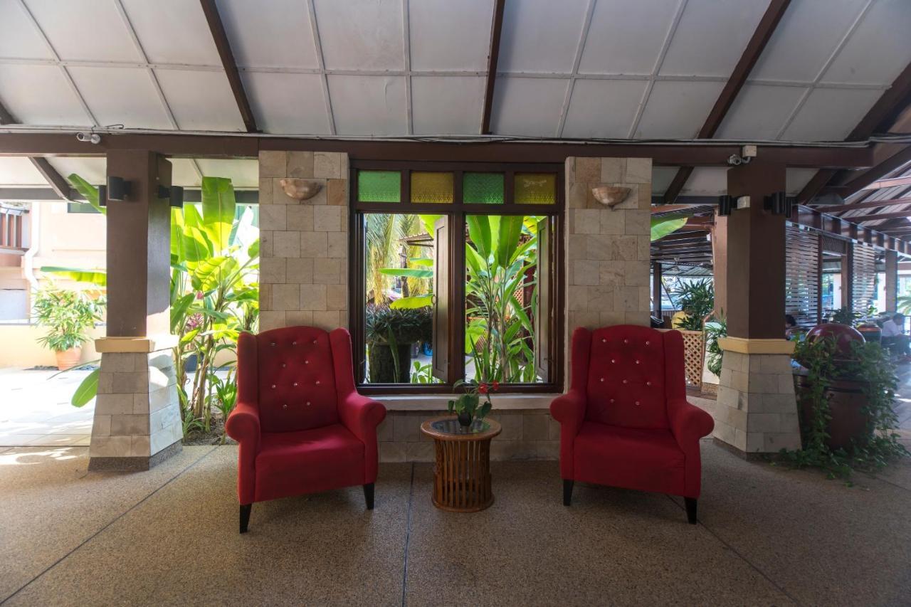 Oyo 1149 Feringghi Hotel Batu Ferringhi Zewnętrze zdjęcie