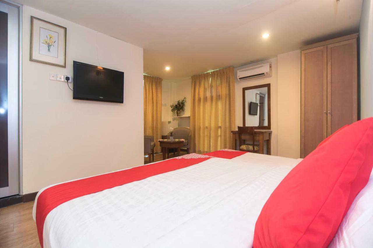 Oyo 1149 Feringghi Hotel Batu Ferringhi Zewnętrze zdjęcie